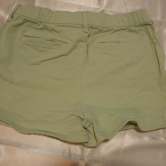 Nordstrom shorts green - Picture 2 of 4